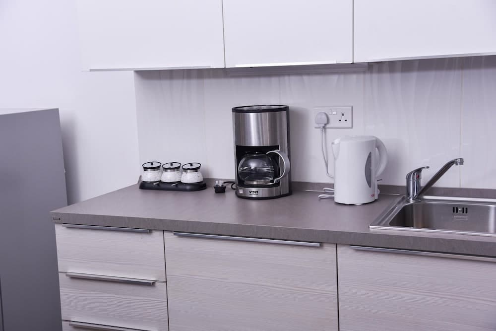 Stay.Plus Stylish Living Nova