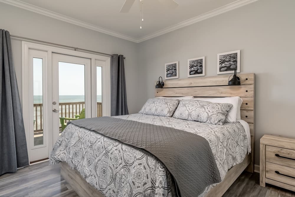 Moasis - Once In A Lifetime Views - 3 Master Suites - Room For Everyone! Make Memories At Moasis! 6 Bedroom Home by RedAwning