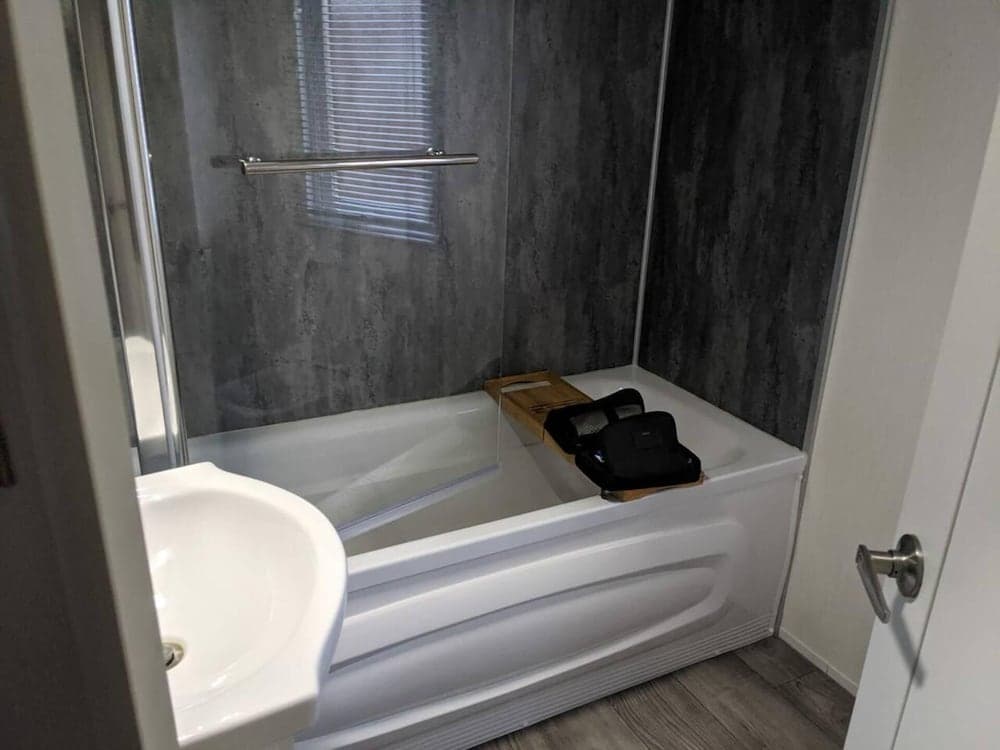 Superior 6 Berth Holiday Home in Suffolk,