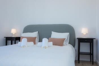 Luxury Coliseu Apartment by Rent4all