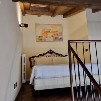 Phi Hotel Bologna Apartments