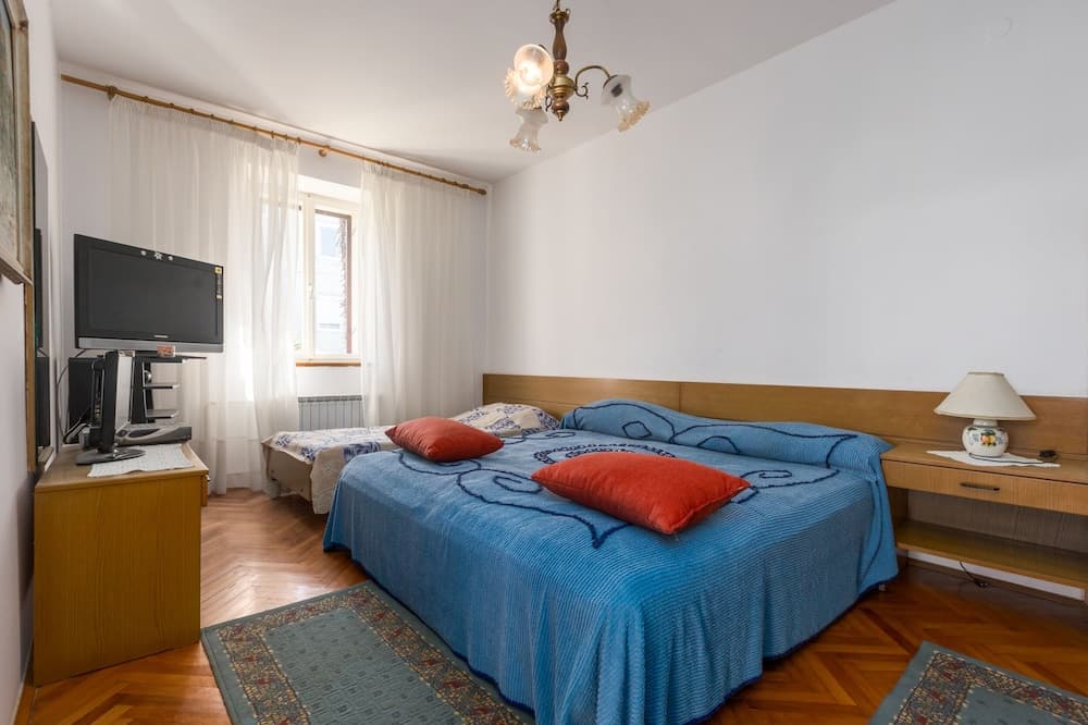 Anamarija Apartments close to the beach