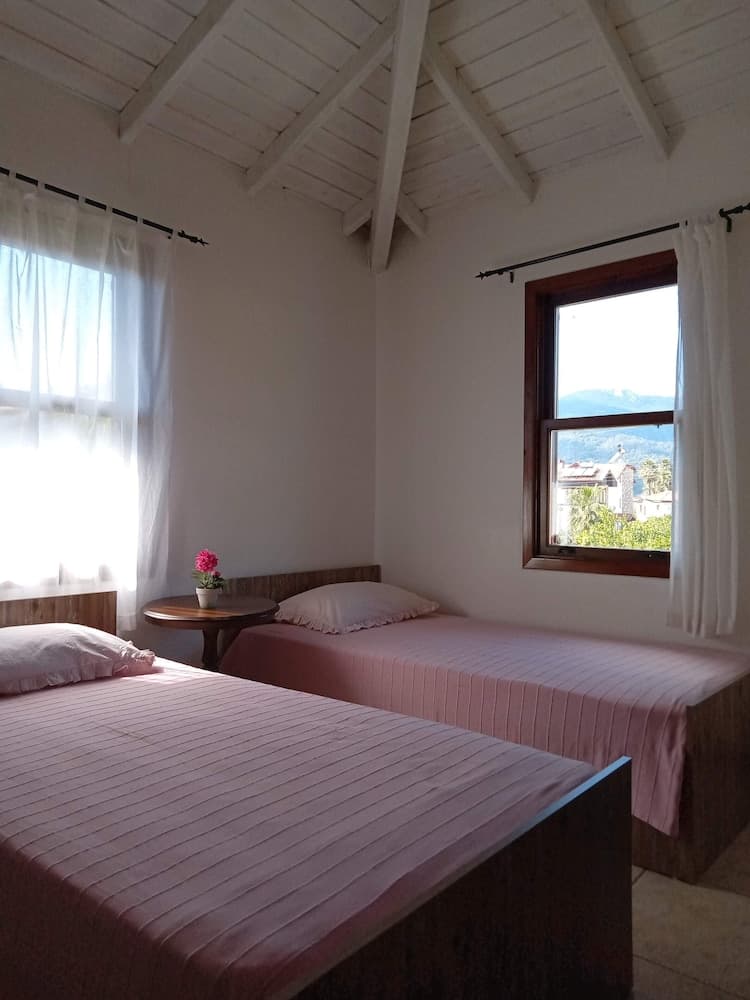 Olivia Houses 2 Worth to Look At