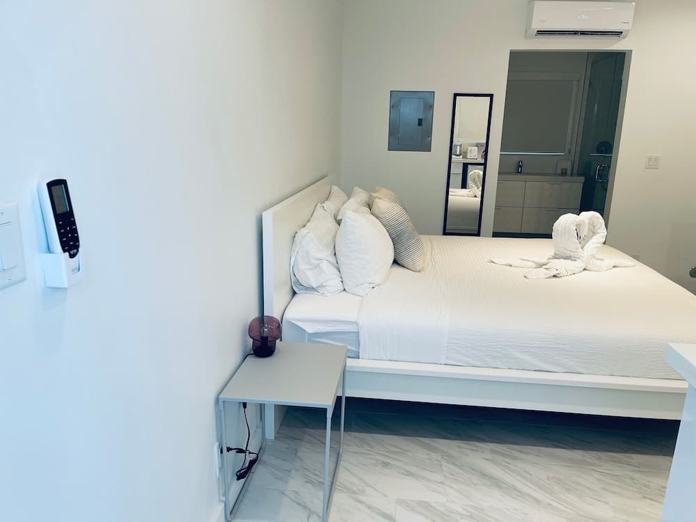 The Marlin Beachside