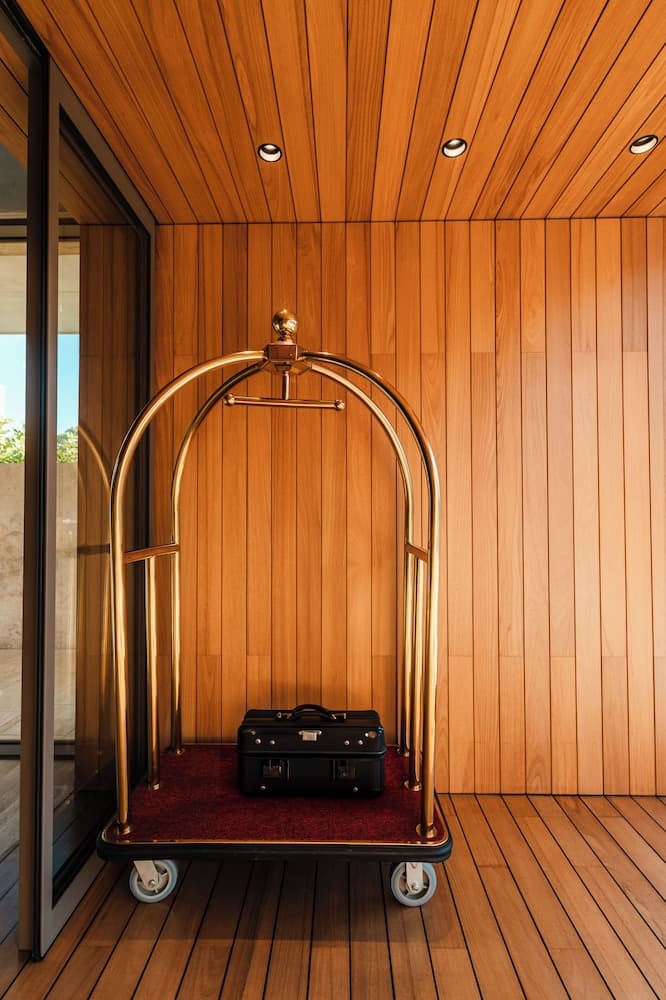 M Boutique Hotel - Designed for Adults