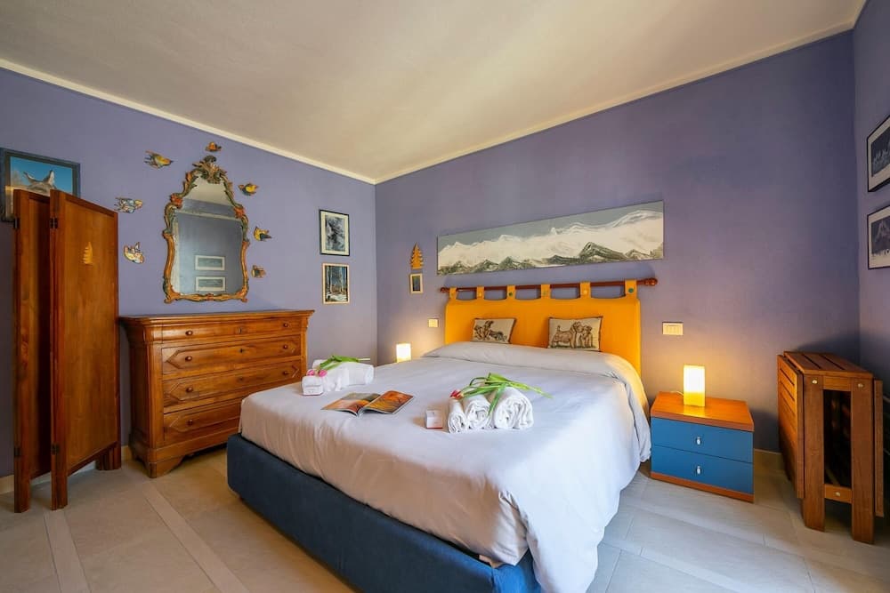 Rebecca's House (few steps from skiing)