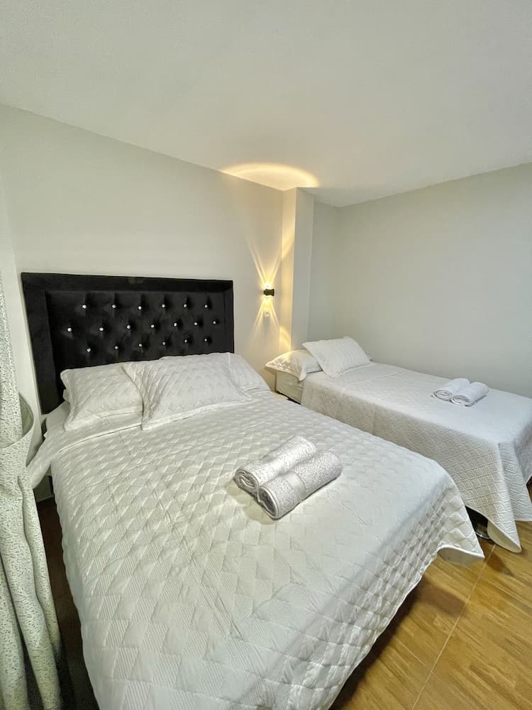 Hotel Jultom Inn & Suite