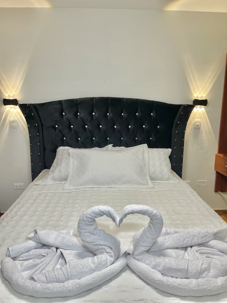 Hotel Jultom Inn & Suite