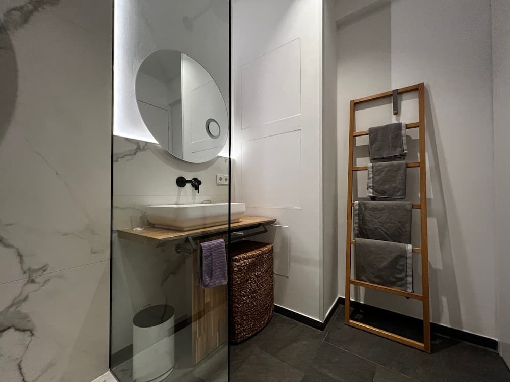 New Exclusive 2 Bedroom Apartment Hamburg