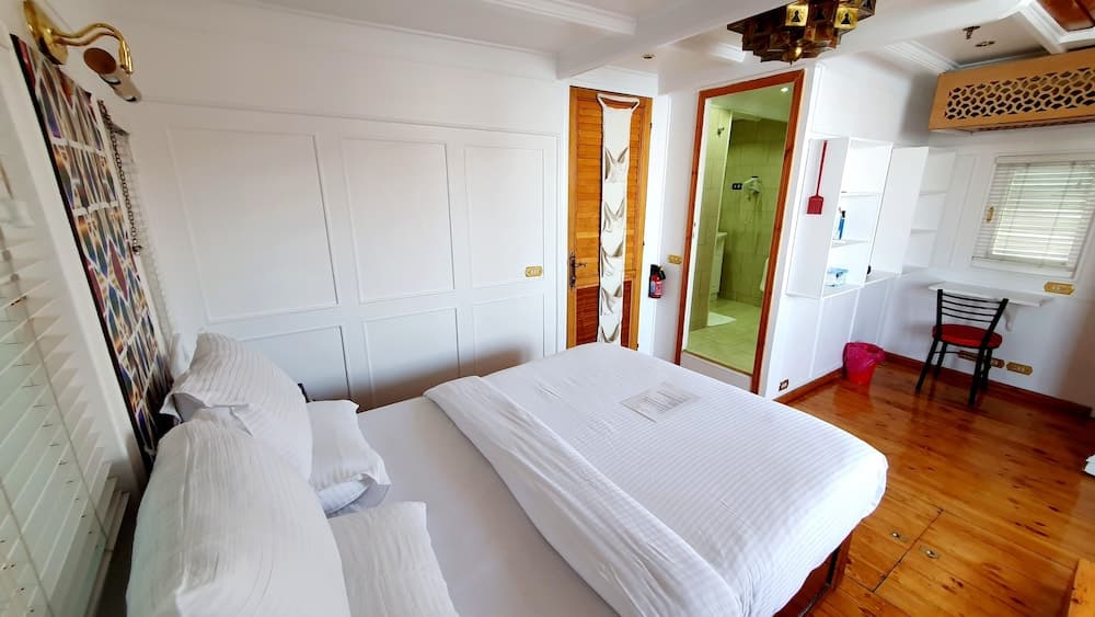 DAHABIYA PRINCESS DONIA