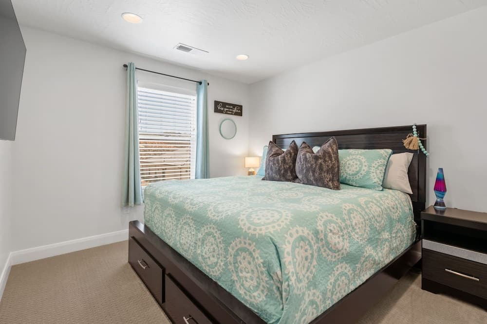 Sunset on Paseos by RedAwning