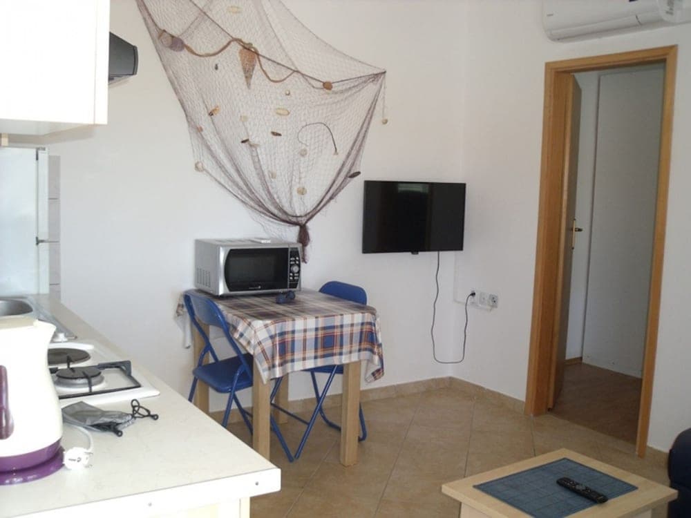 Draga - Comfortable & Afordable - A3