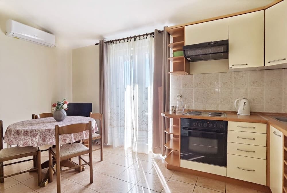 Lasan - 150 m From sea - A2