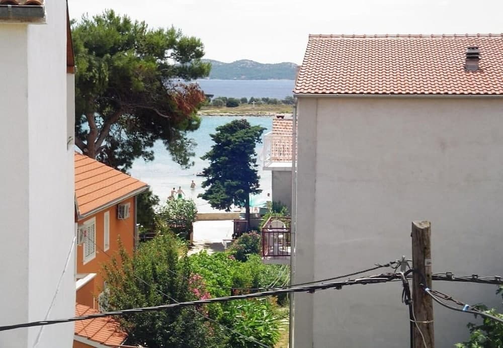 Nebo - 80 m From Beach - A2 Plavi