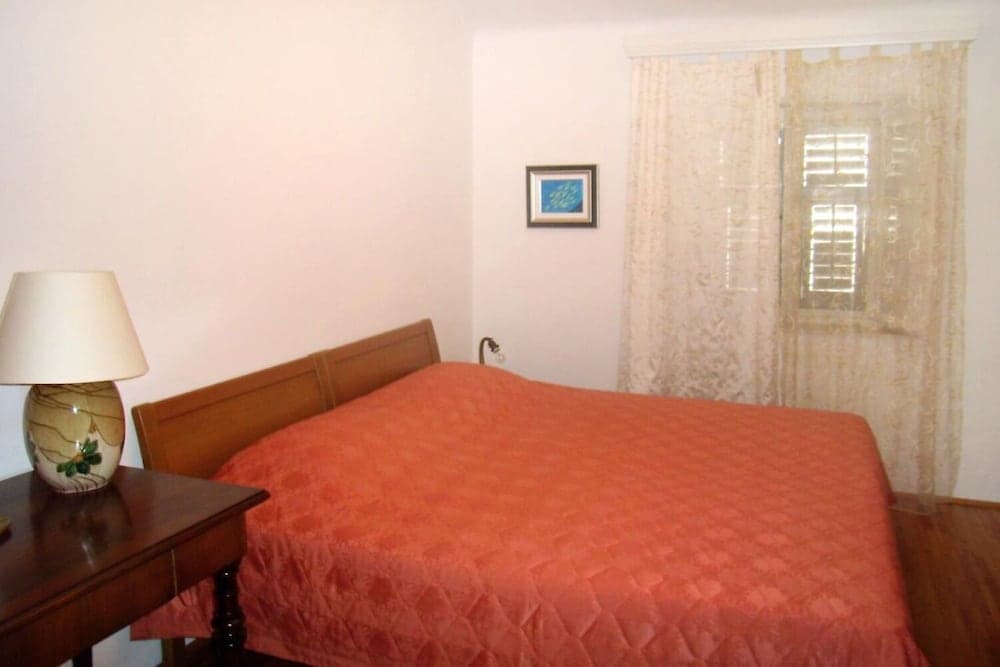 Korta - 50 m From sea - H