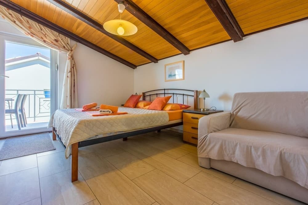 Colorful - Modern Apartments - A3 Narancasti