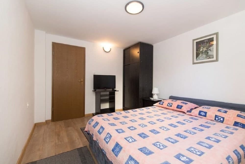 Jakša - Close to the sea & Free Parking - A1