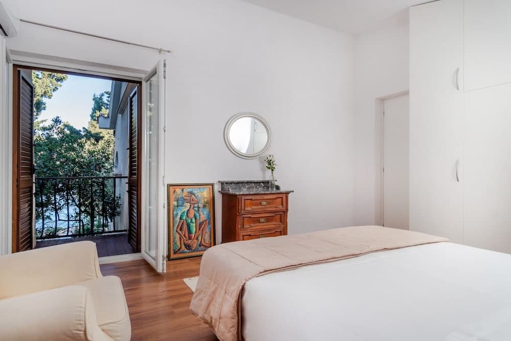 Varija - 10 M From the Beach - H