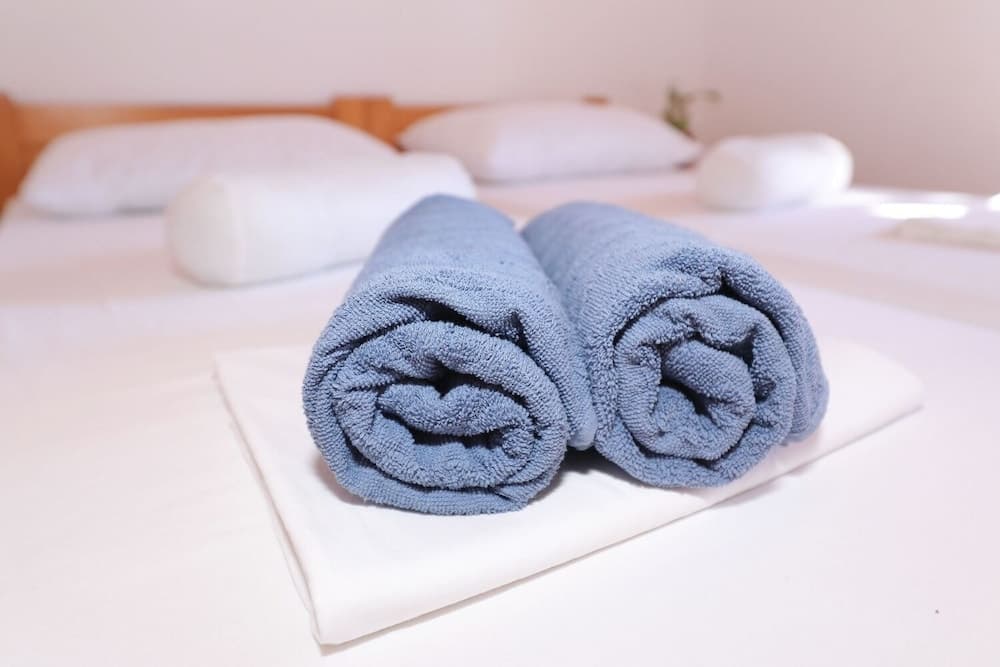 Mar - Relaxing Vacation - H