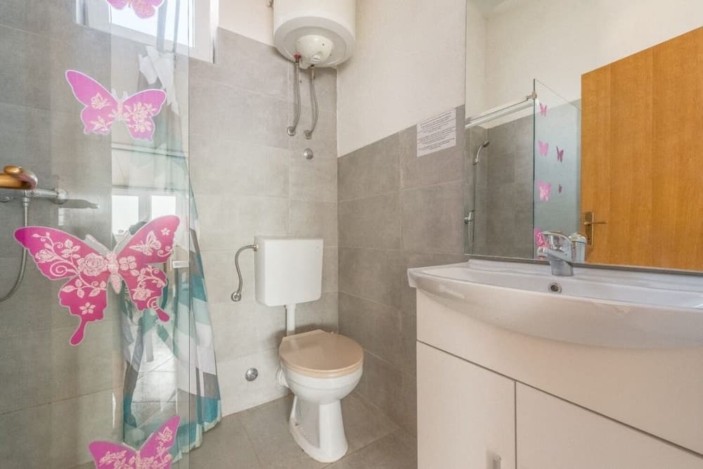 Branko - 60m From the Beach - A2