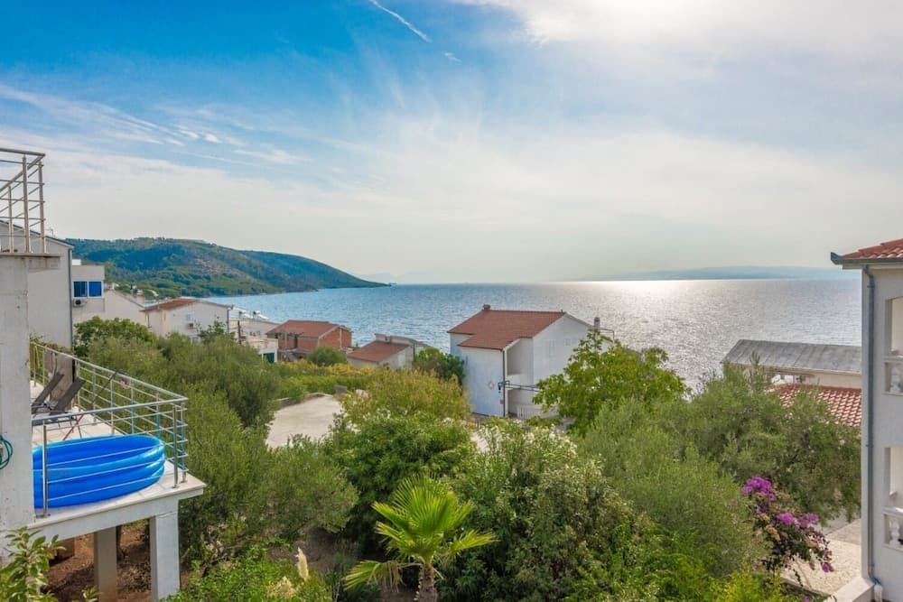 Branko - 60m From the Beach - A2