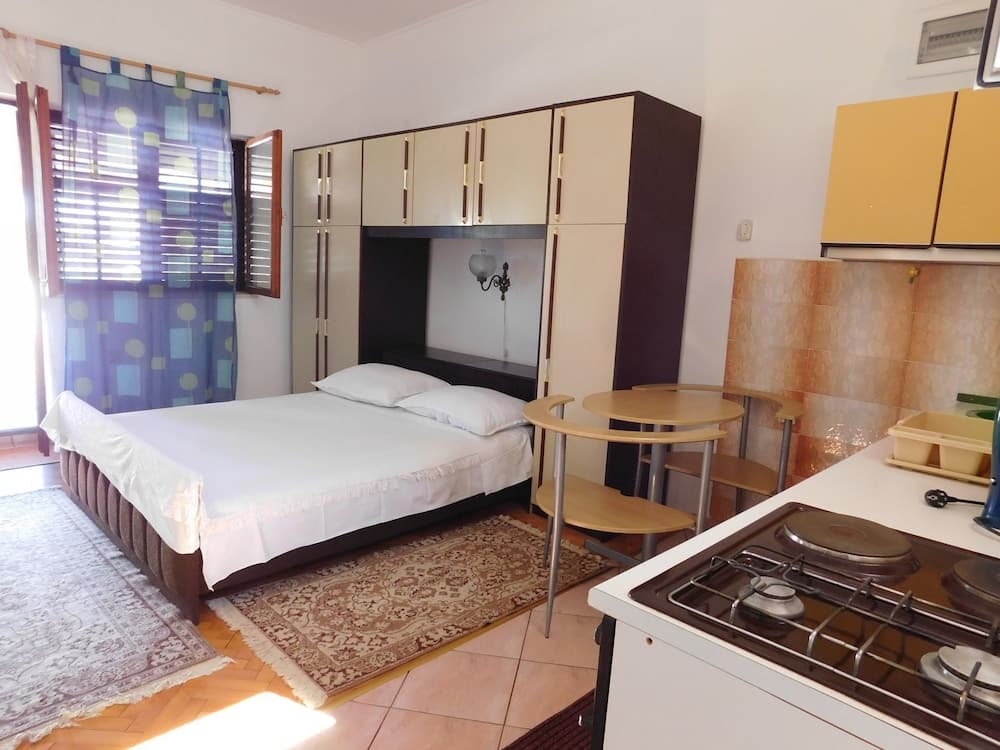 Lado - 230 m From sea - SA2