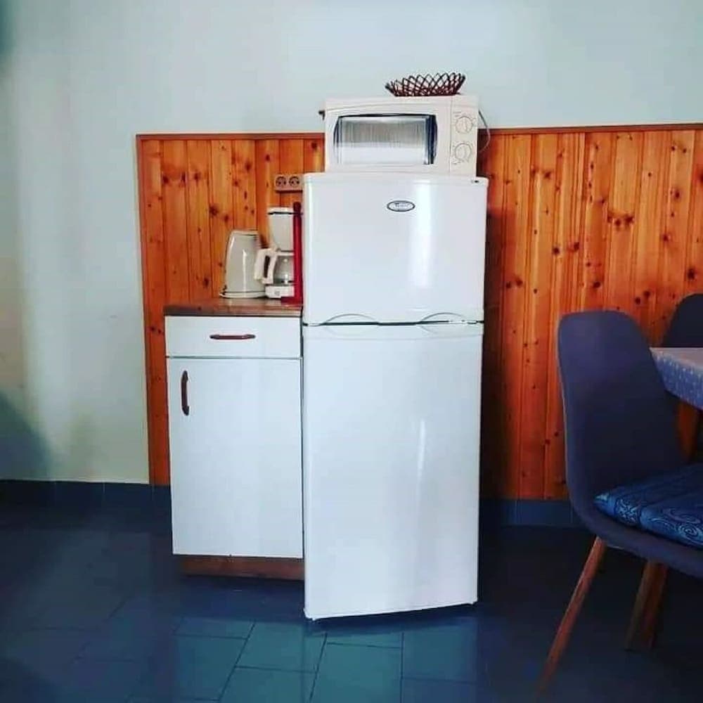 Brti - 250 m From Beach - A1 Plavi