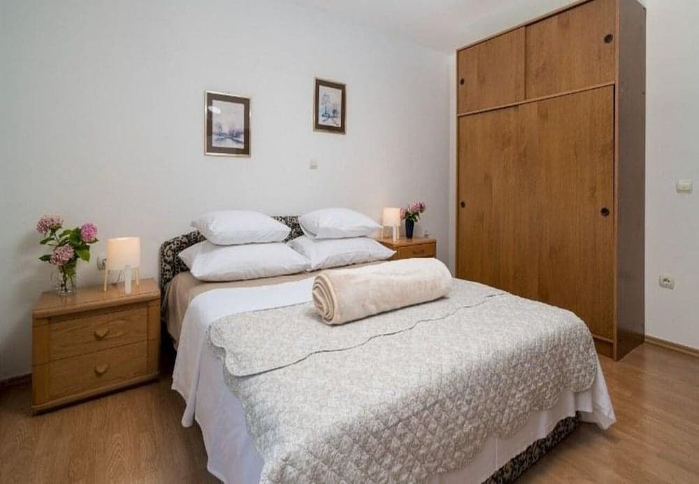 Divna - With Terrace - A4