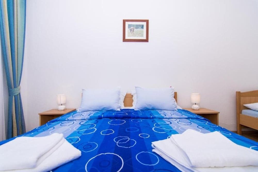 Mato - With Parking - A1