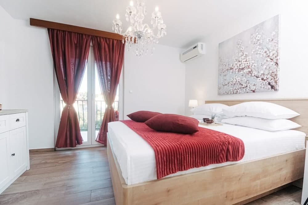 Sandra - Quiet & Close to the Beach - A5