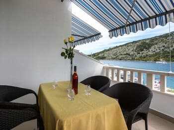 Miranda - Quiet & Next to the sea - A2