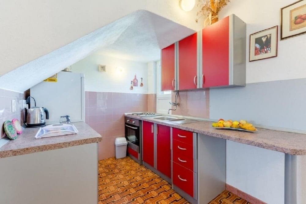 Matko - 3 Bedrooms Apartment - A2