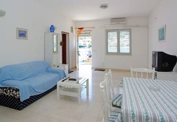 Velo - 10 m From sea - A2 Ana