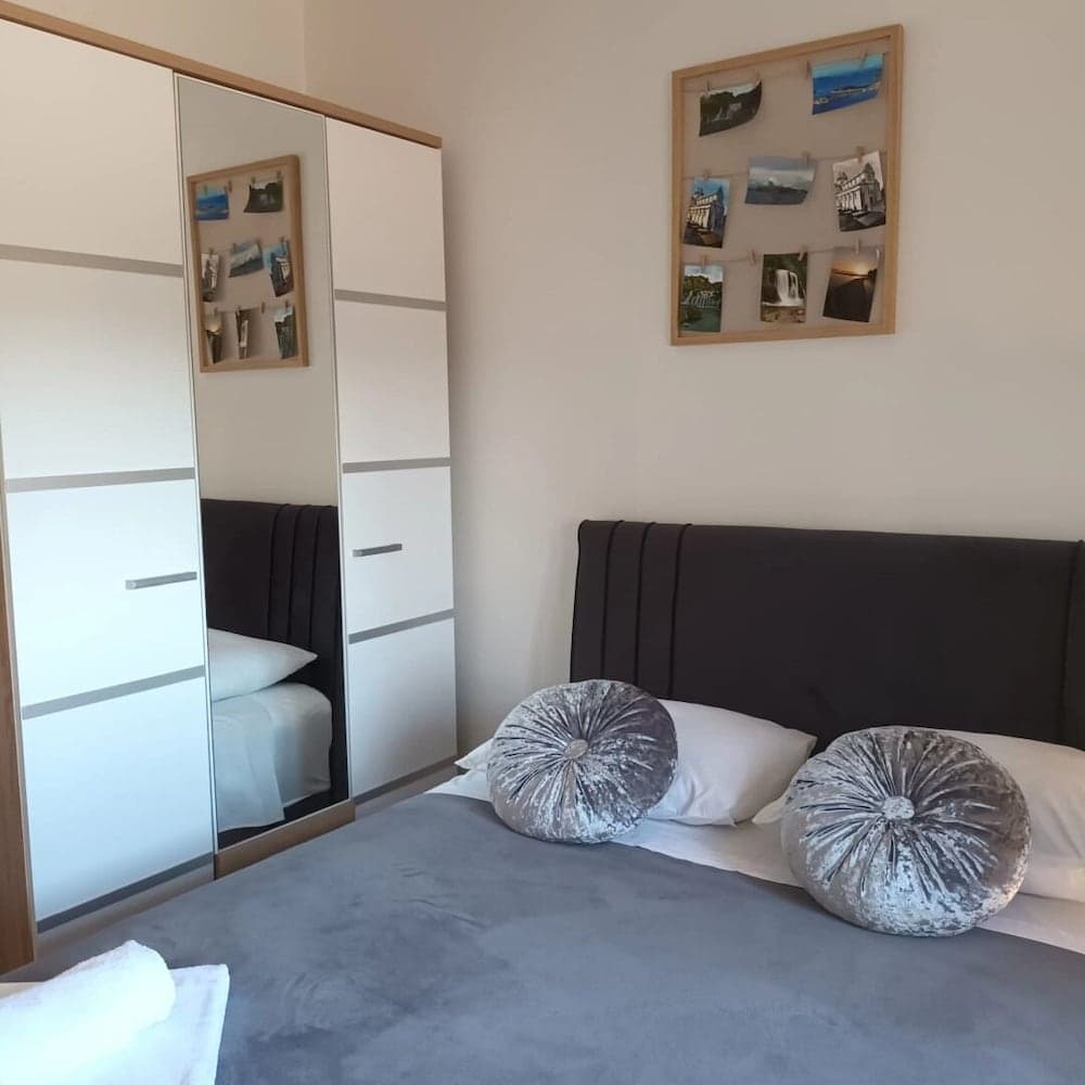 Marina - Quiet & Spacious - H