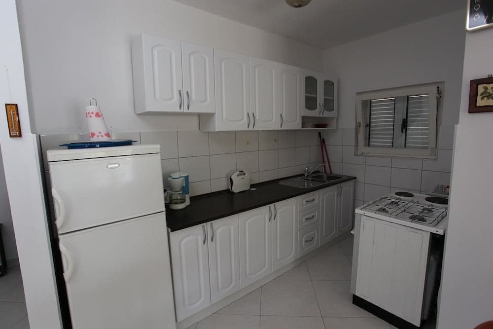 Mare - Peaceful - A1