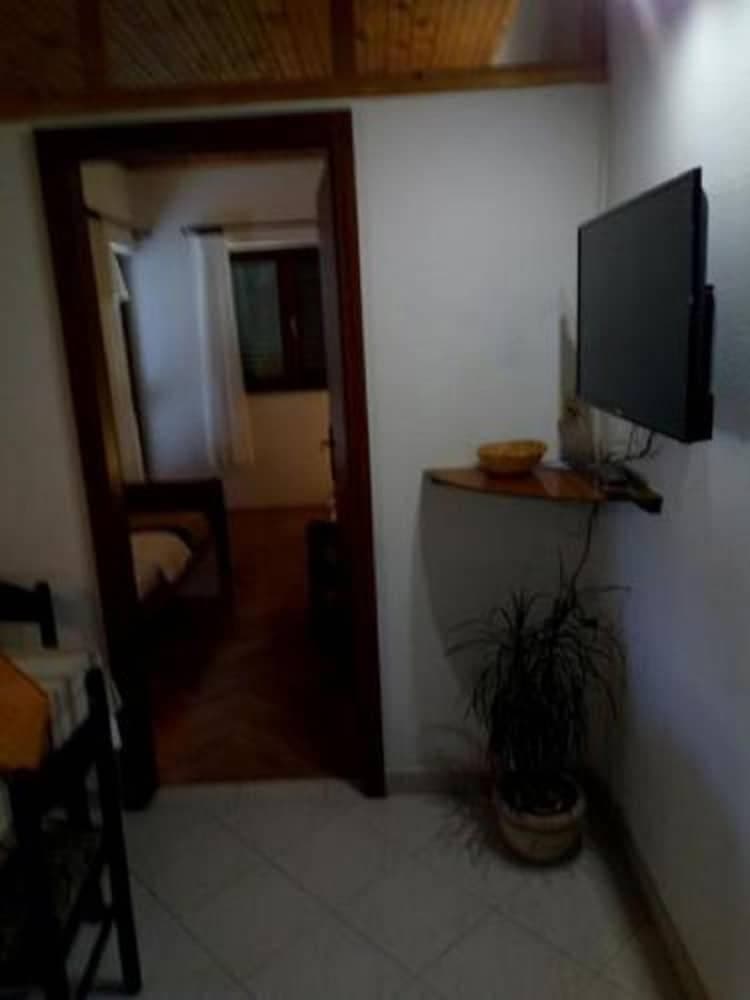 Damir - on the sea Side - A1