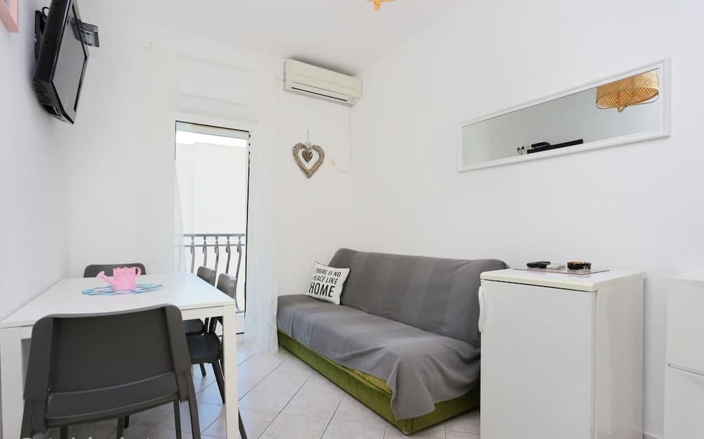 Filip - sea View - A4