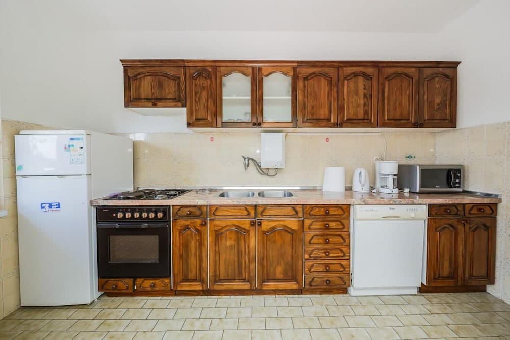 Milica - Parking and Garden - A1