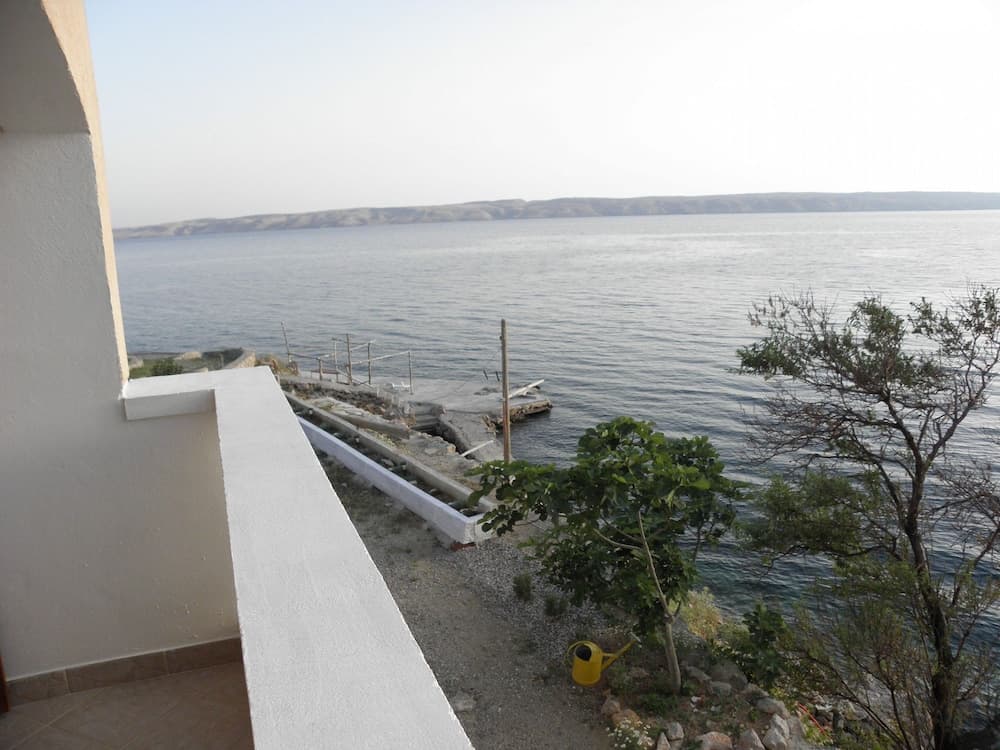 Taša - 5 m From sea - SA1