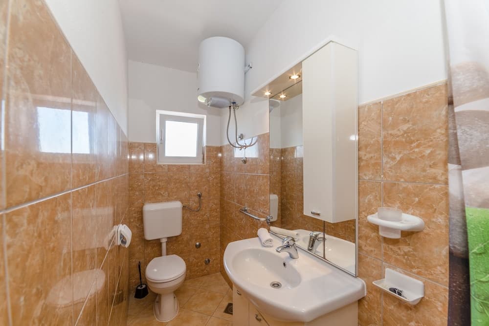 Mlađo - Swimming Pool - A3