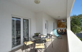 Pazanin - 20m From the Beach - H