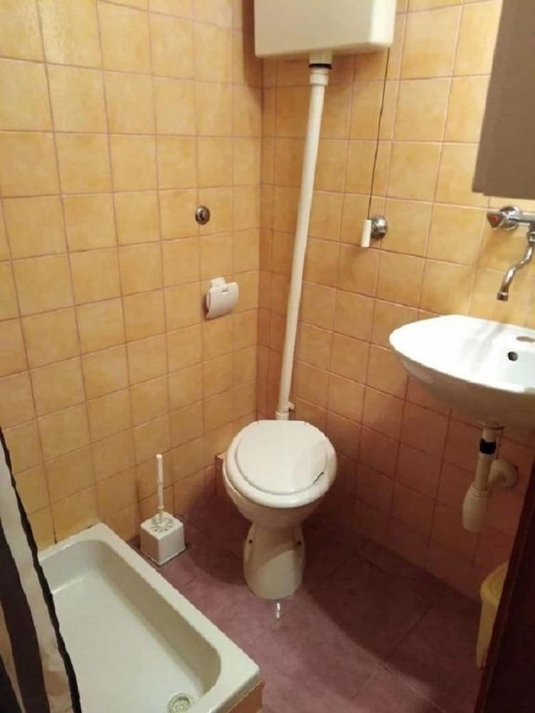 Igor - Near Center - Sa1-teuta