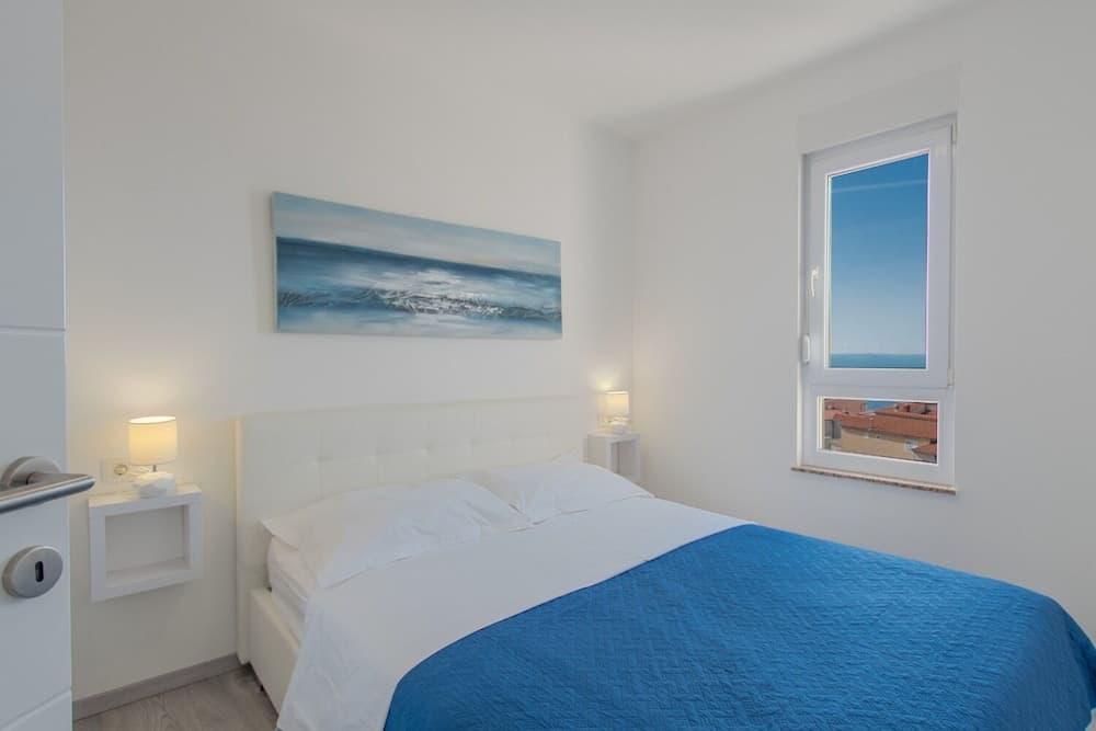 Ivan - sea View - A3