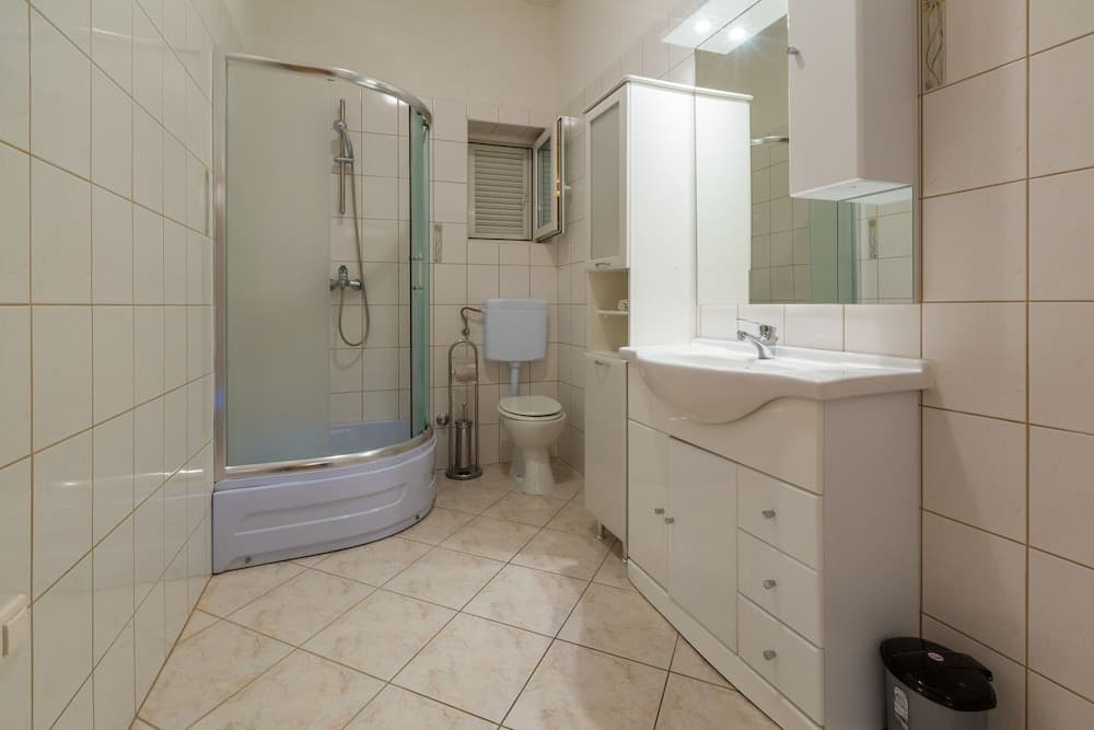 Tomica - Open Pool - A3 Dvosobni