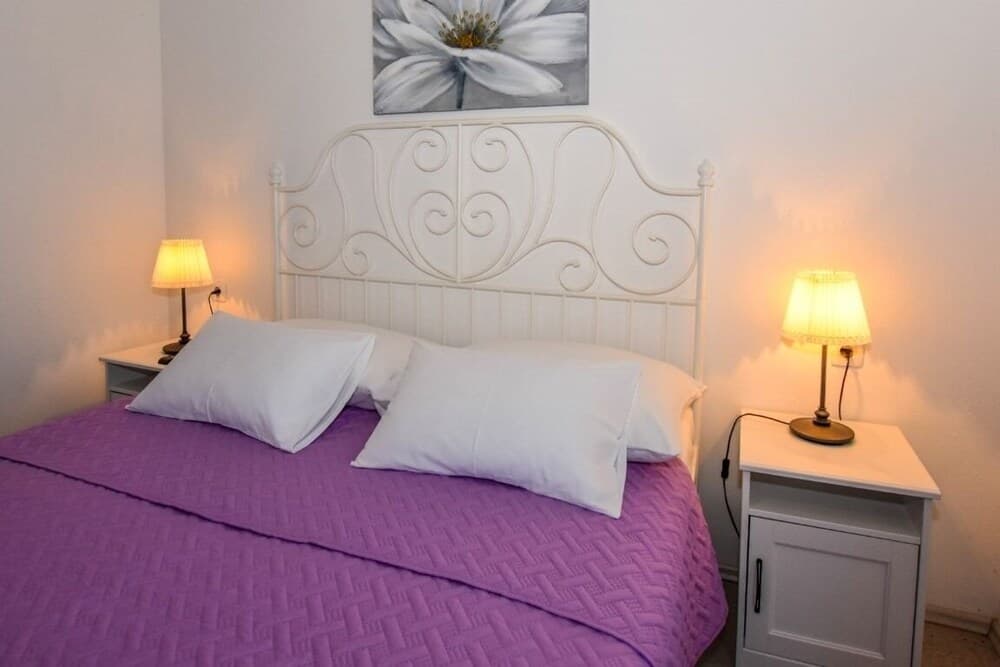 Ante - Garden Terrace - H