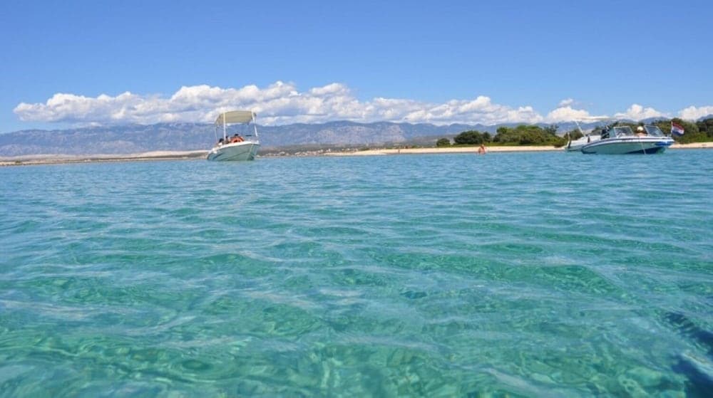 Mare-200 m From the Beach - A1