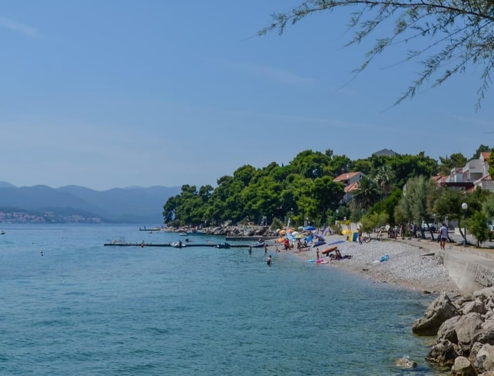 Rosa - 30m From Beach - A1