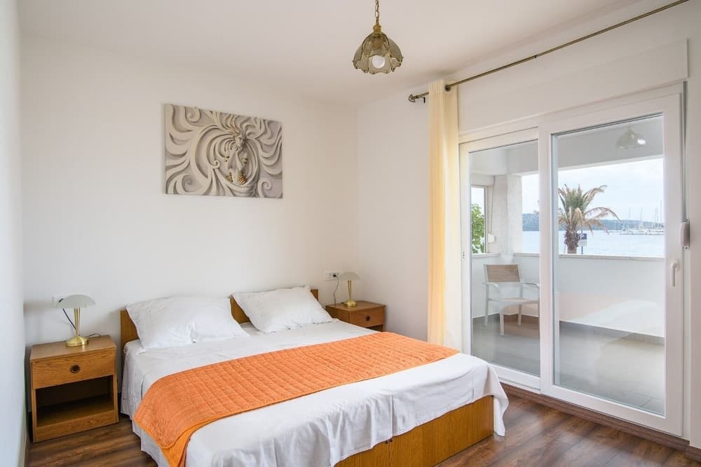 Zvon - 10 m From sea - A1