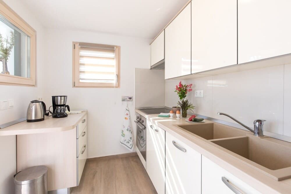 Mari - Modern Holiday House Close to sea - H