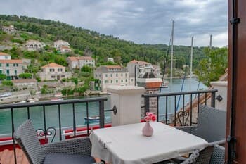 Daira - Great Location - A3